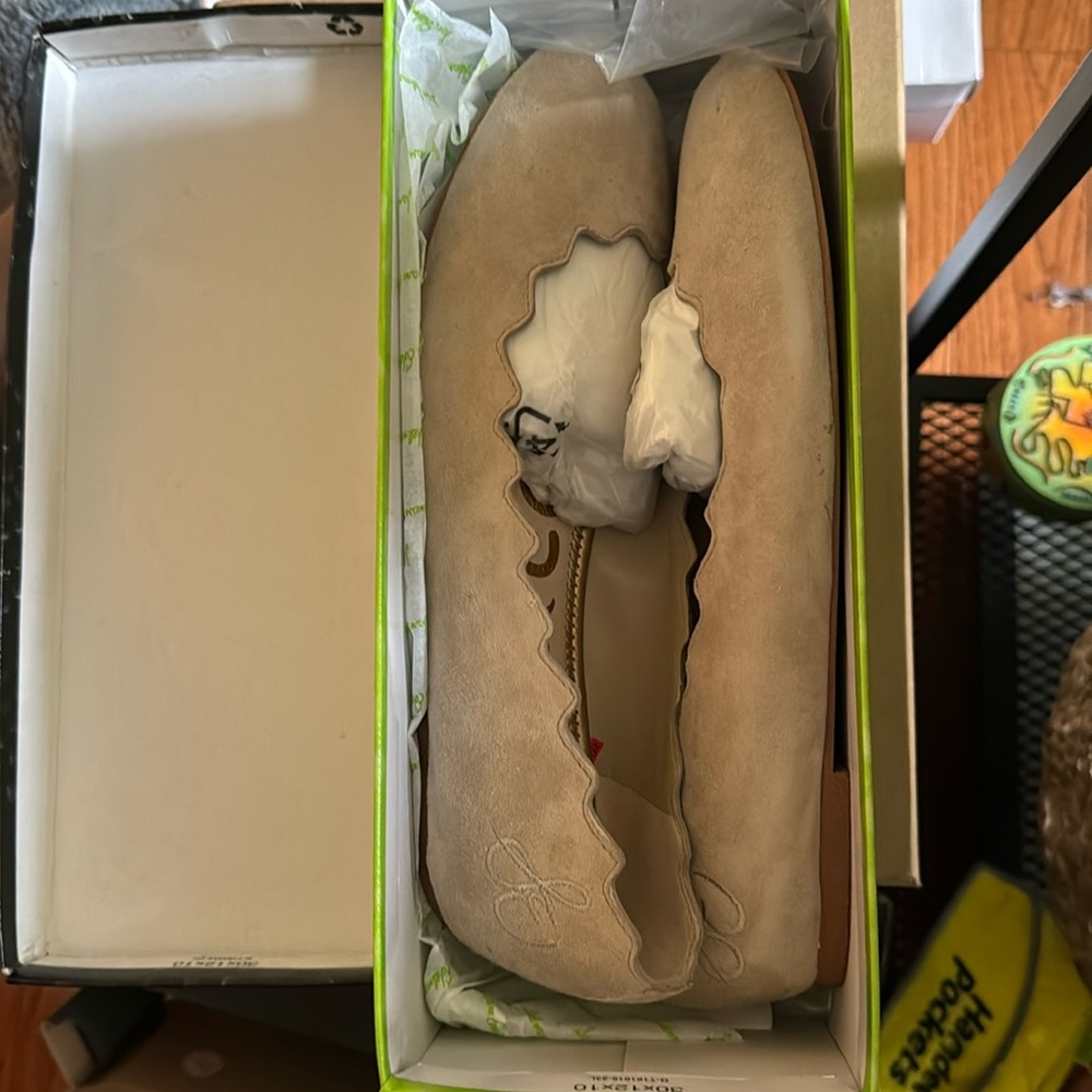 Like new flats
